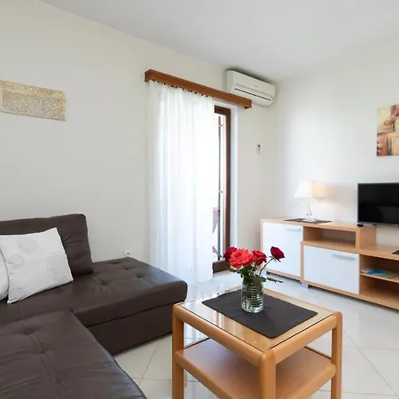 Apartments Dujmovic Ivo 2 Baska  Exterior photo