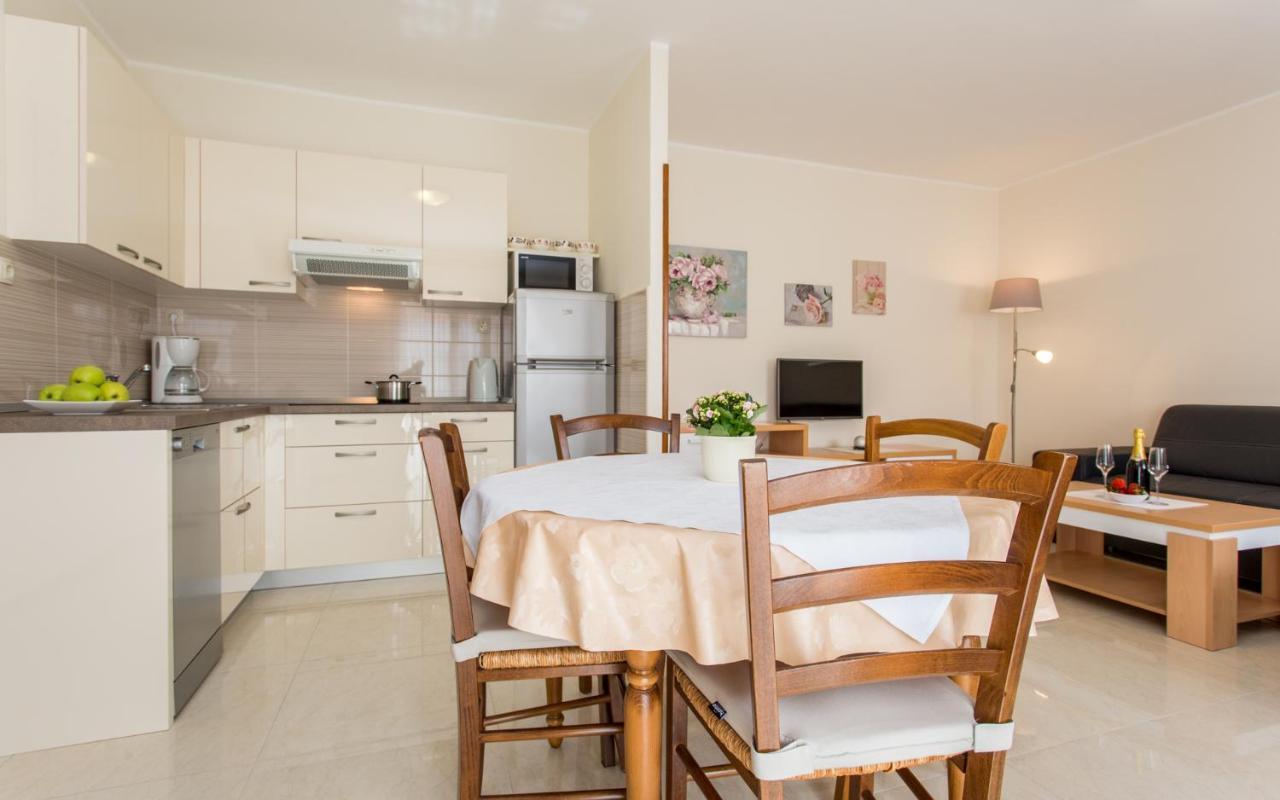 Dujmovic Ivo 2 Apartment *